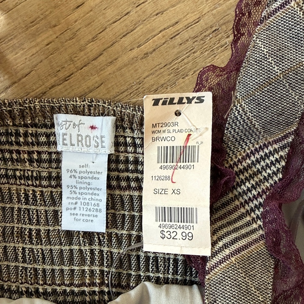 Tilly's Brown Plaid Crop Top with Ruffle Detail Sz XS - Picture 4 of 4